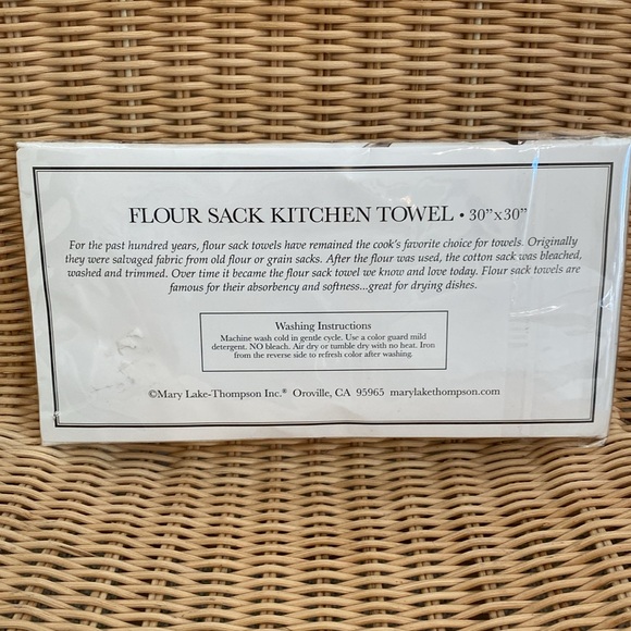 🎃Halloween Flour Sack Kitchen Towel 30” x 30” - Picture 5 of 6